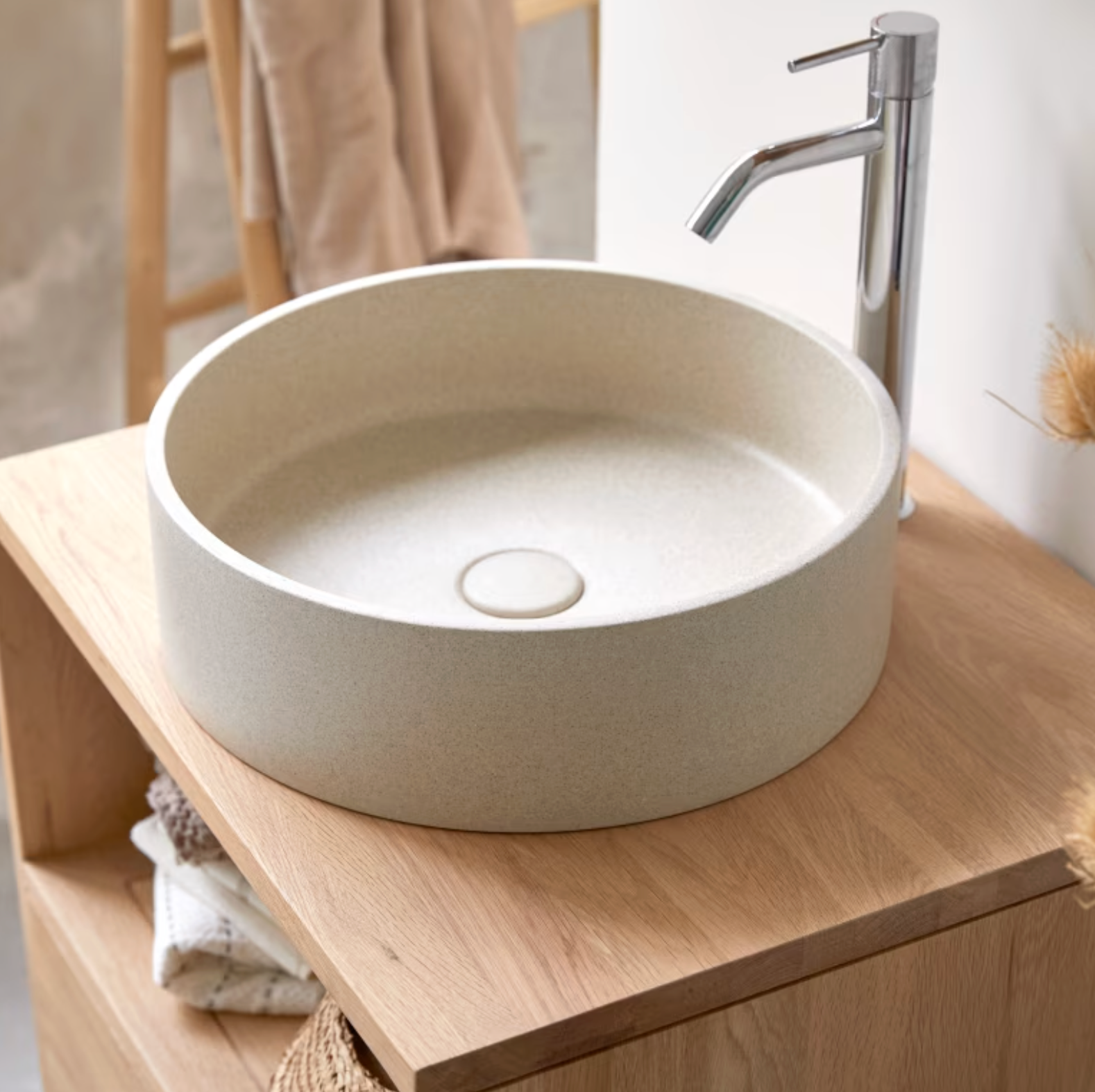 Gina Vasque ronde en terrazzo cream
