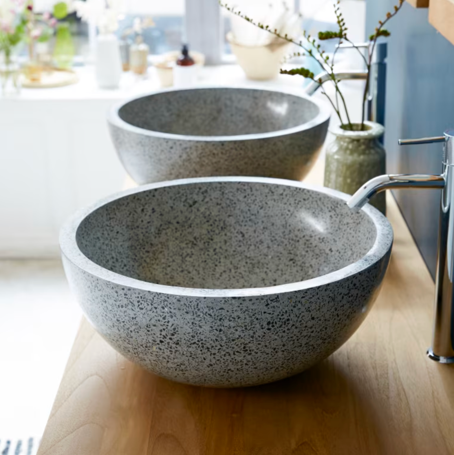 Isa Vasque ronde en terrazzo grey